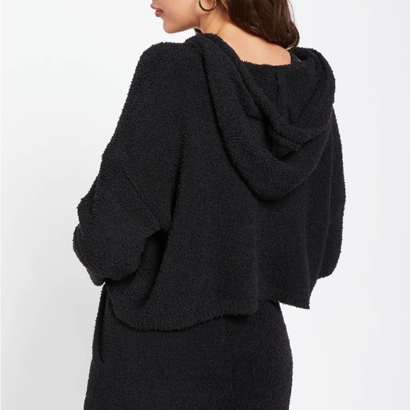 NIA THE BRAND || Notched Hooded Sweater in Black - SZ Small - Picture 5 of 8